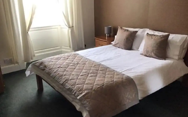 Belton House B&B