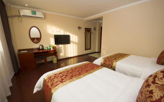GreenTree Inn Shanghai Luojing Express Hotel