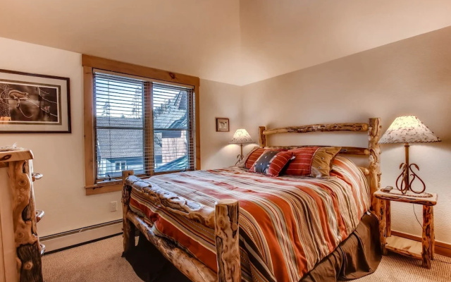Ski Tip Townhomes 8713