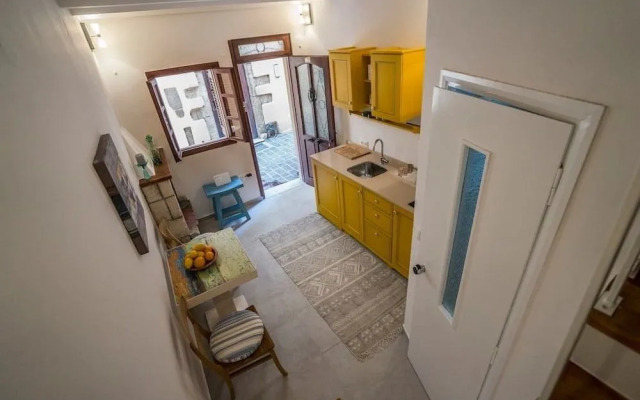 Romantic Maisonette
