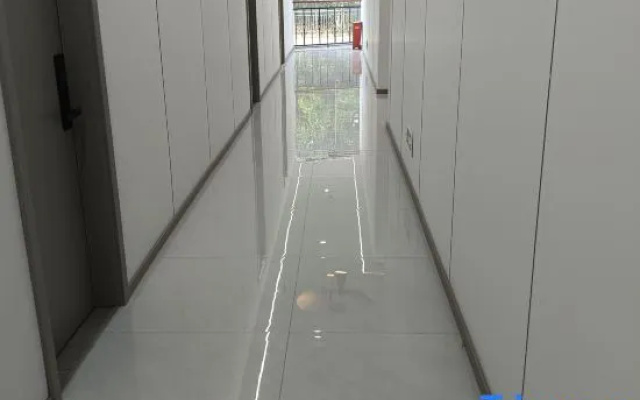 Zhongshan Business Hotel