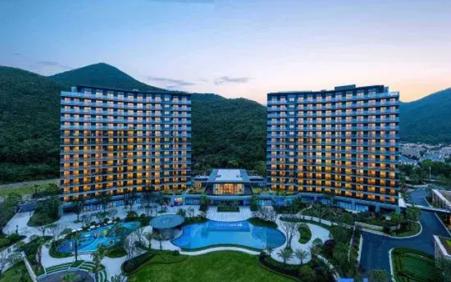 Xiangshan qicai wan Hotel (Songlan Mountain Scenic Area)