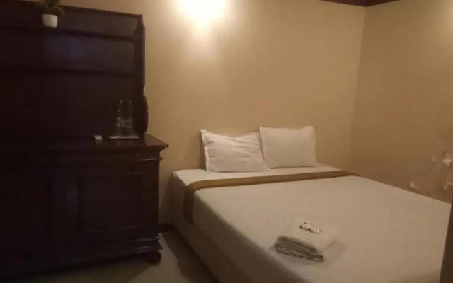 Airy Syariah Kapten Mulyadi 166 Solo