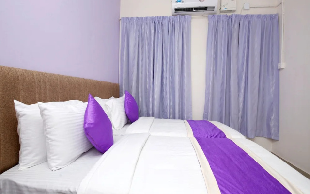 OYO 9797 Hotel Vbee Plaza