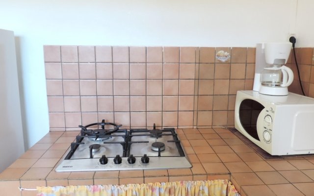Apartment With one Bedroom in Le Robert, With Wifi - 2 km From the Bea in Le Lamentin, France from 133$, photos, reviews - zenhotels.com