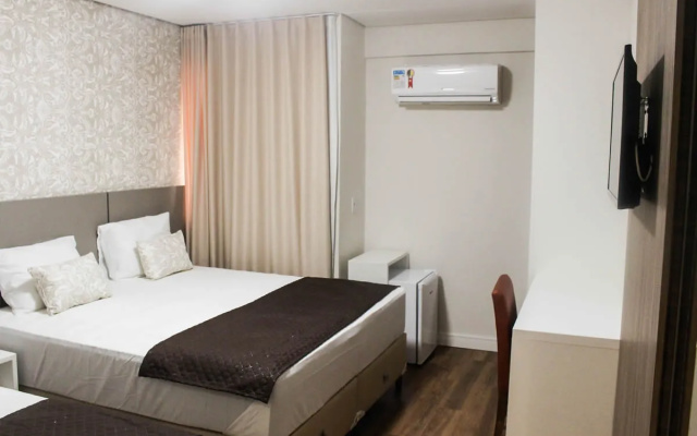 Hotel Caju de Ouro