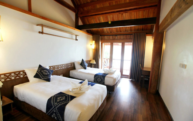 Mai Chau Hideaway Lake Resort