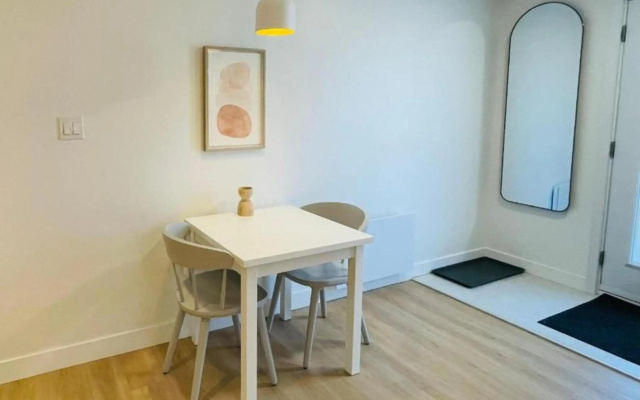 Pavillon Neuf Baie de Tadoussac Clim Parking - 1 chambre