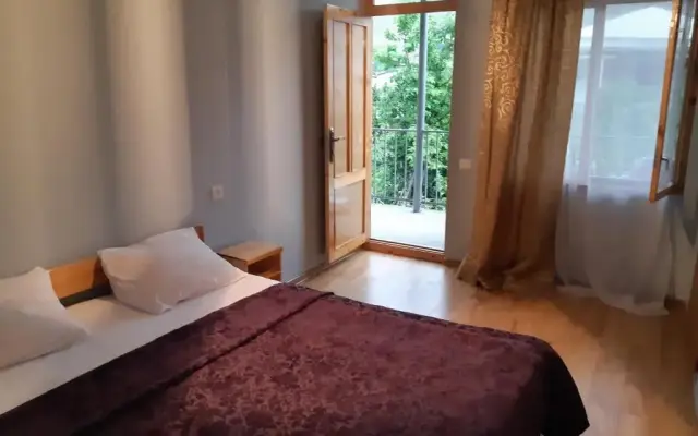 Andranik B&B 