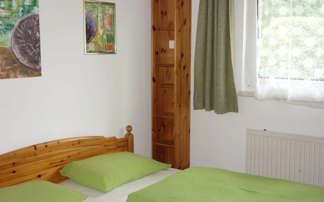 Lovely Apartment in Tropolach With Sauna