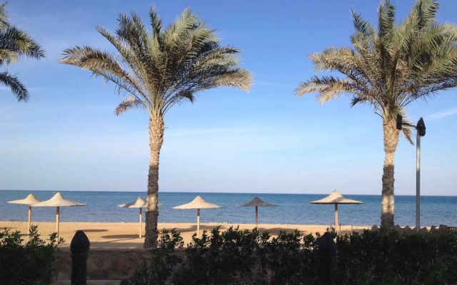 Manara Beachfront Chalet