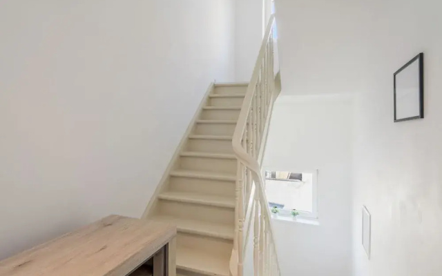 Bright Apartment in the City Center