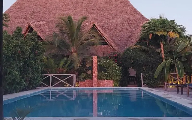 Hapa Hapa Zanzibar Bungalows