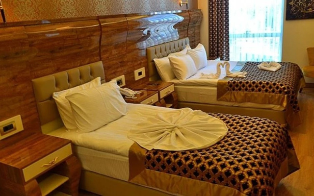 Enliva Hotel