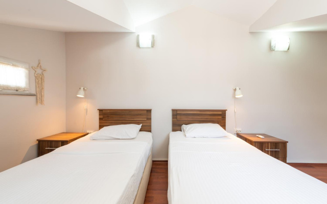 Dualis Hotel
