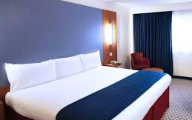 Hotel R Inn Delhi