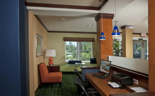 Fairfield Inn & Suites Brunswick Freeport