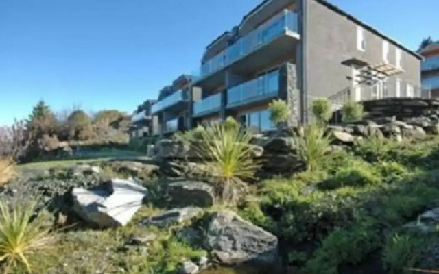 Alpine Village Apartments
