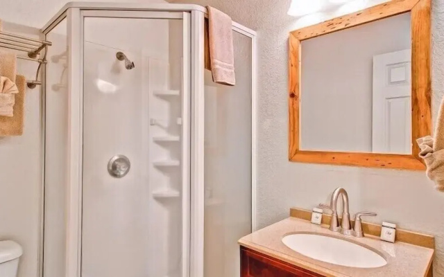 Scenic Wonders Alpine View 2 Bedroom
