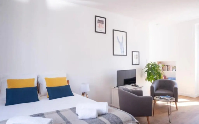 Le Saint-Etienne Studio Moderne Et Lumineux