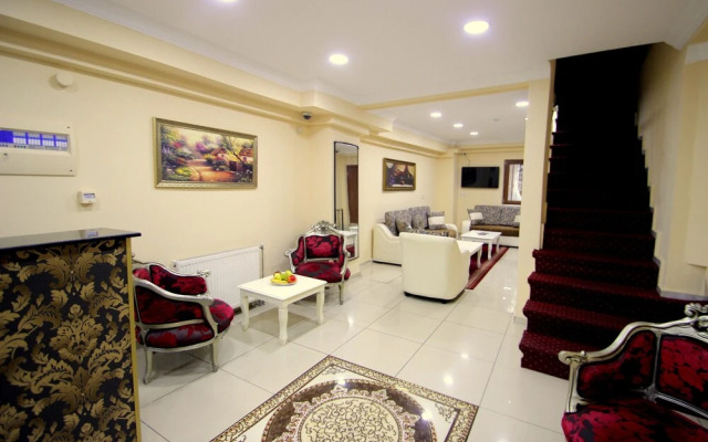 Yasar Hotel