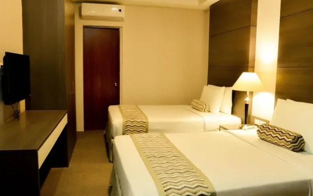 88 Courtyard Hotel
