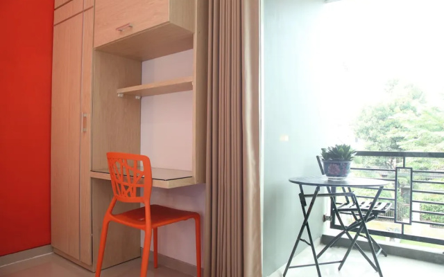 RedDoorz near Plaza Marina 2
