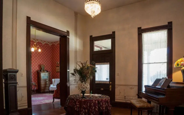 Courthouse Inn Bed and Breakfast