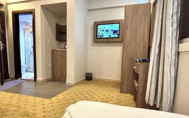 Alabraj Hafawa Hotel Company