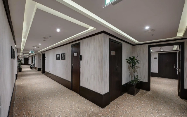 Pavilion Palace Hotel