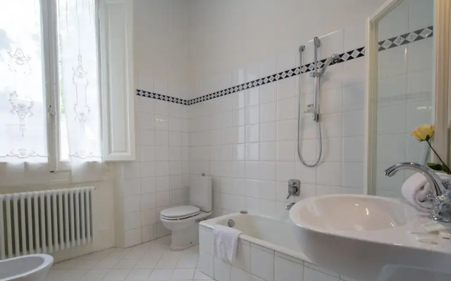 Stadium Apartment