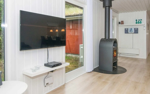 6 Person Holiday Home in Romo