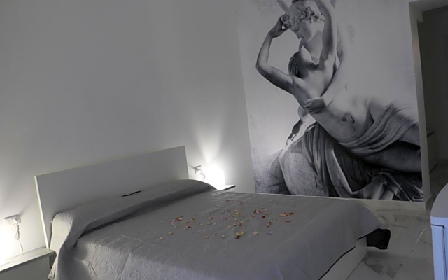 Amantea Monument B&b