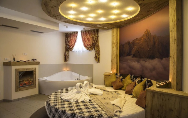 Hotel Tschurtschenthaler