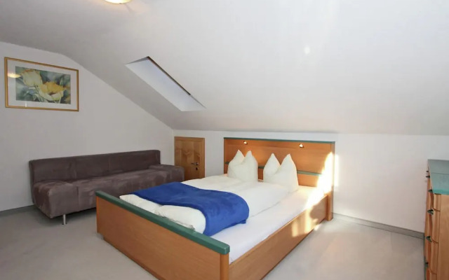 Modern Apartment in Fiss at Ski Bus Stop