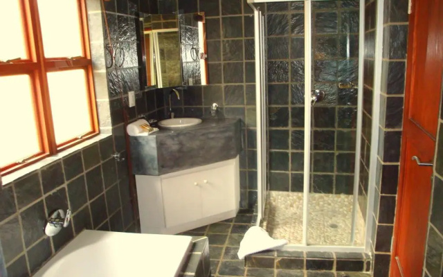 La Lechere Guest House