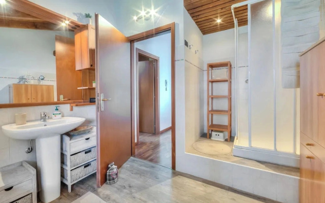 Miralago Lake View & Private Garden