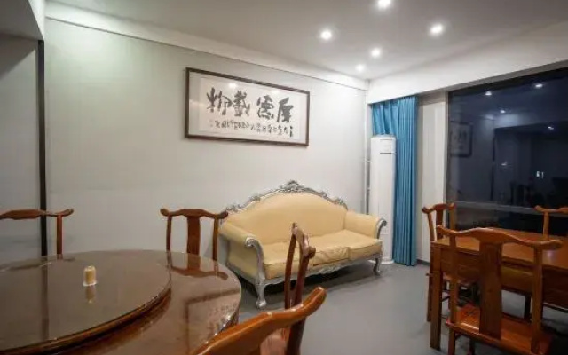 Merlinhod Hotel (Ji'an Renmin Square)