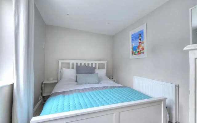 Mermaid House