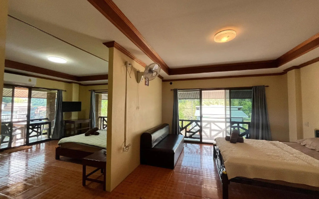 Koh Chang Hut Hotel