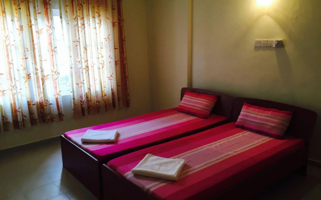 Adara Negombo
