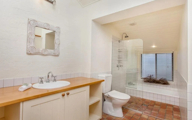A PERFECT STAY –Beachwood House