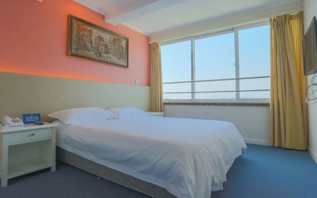 Qiandaohu Bojue Cruise Hotel