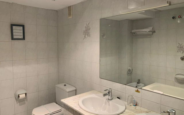Hotel Arcea Villaviciosa