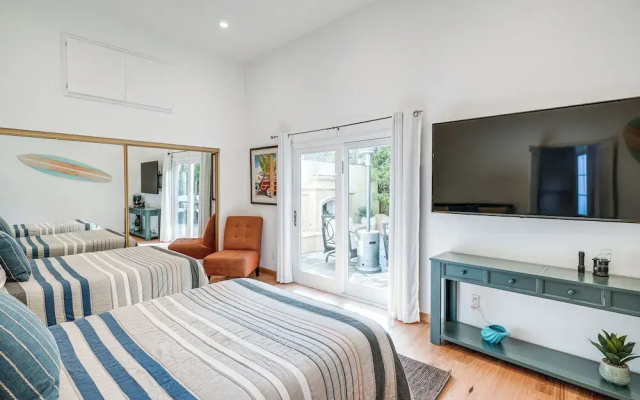 Swim, Golf & Relax: Luxe Townhome in Aptos