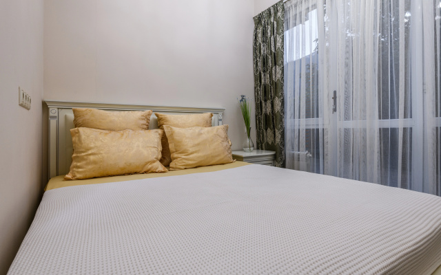 Oplot Apartments