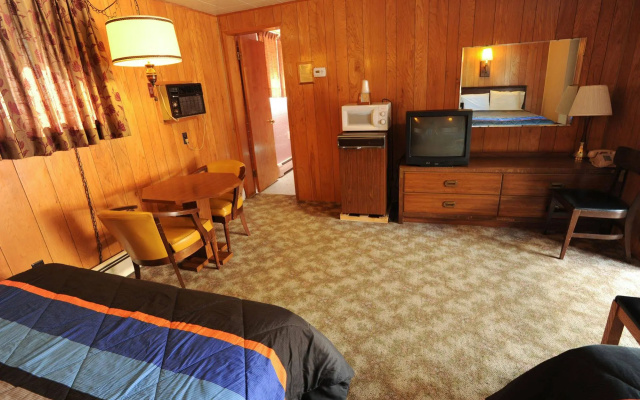 Mid-City Motel
