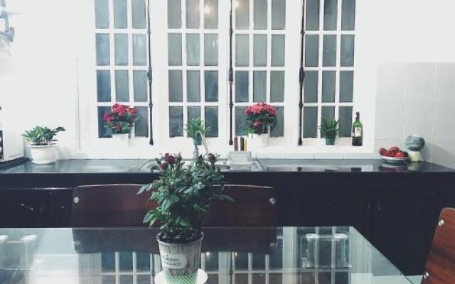 Отель The Balcony BnB Далат вид на фасад
