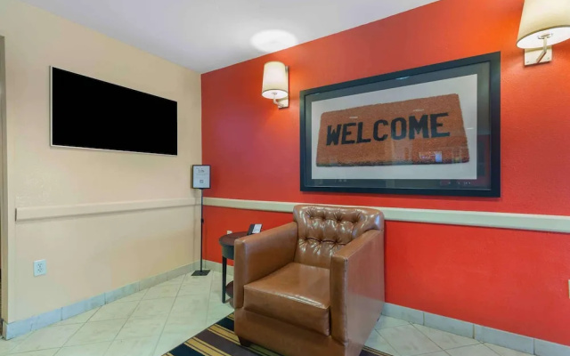 Extended Stay America Hotel Washington, D.C. - Chantilly Airport