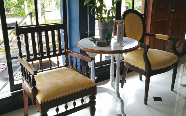 Bed In Town - Hostel